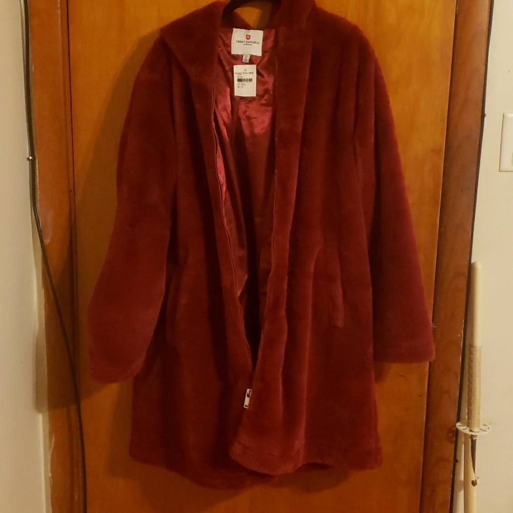 Hooded burgundy Faux Fur Coat